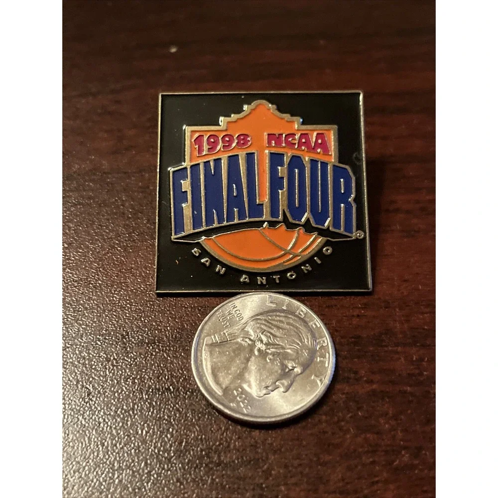1998 NCAA College Basketball Final‎ Four San Antonio Lapel Hat Pin